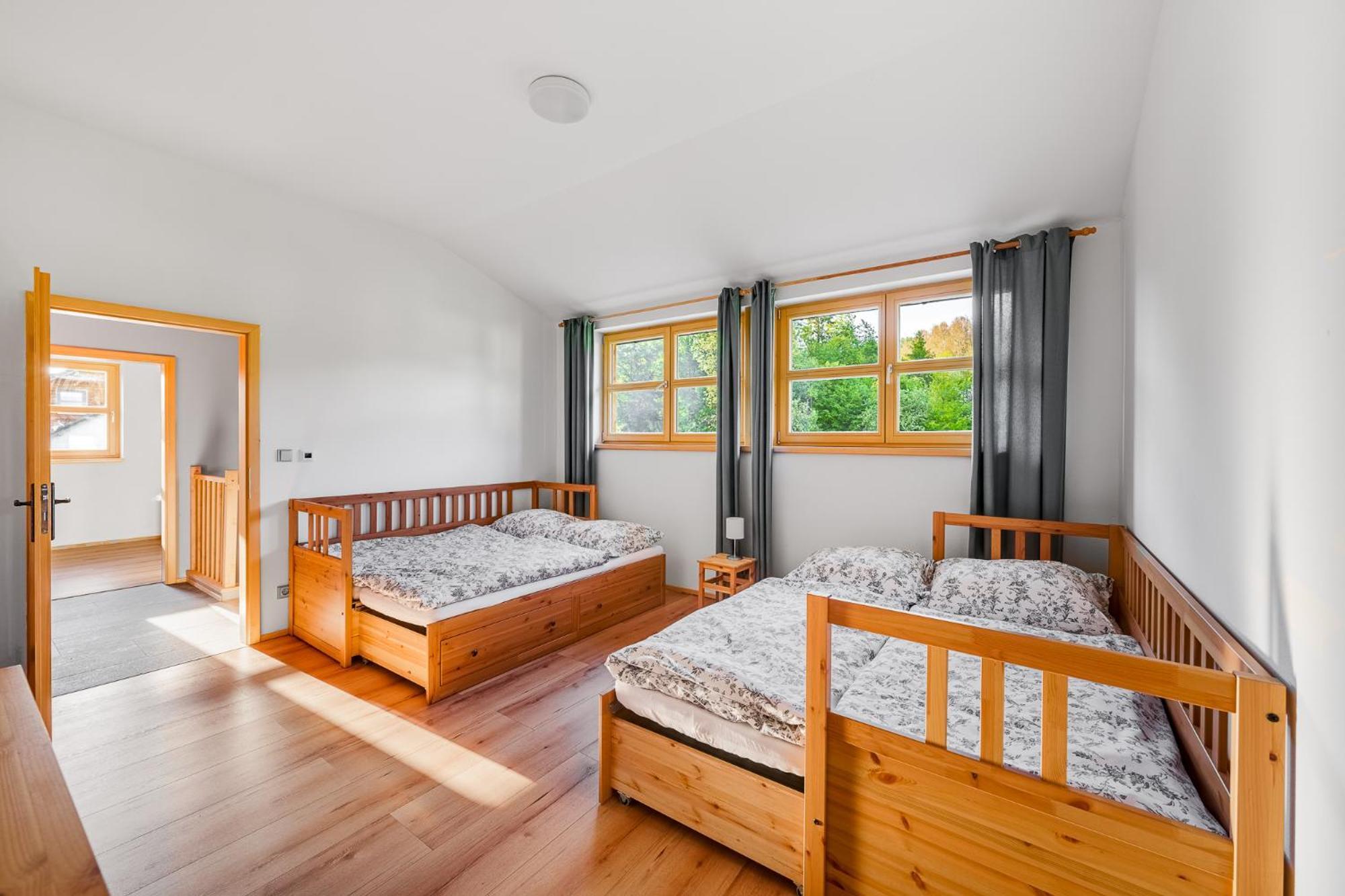 Gabreta Apartments Stachy Eksteriør billede